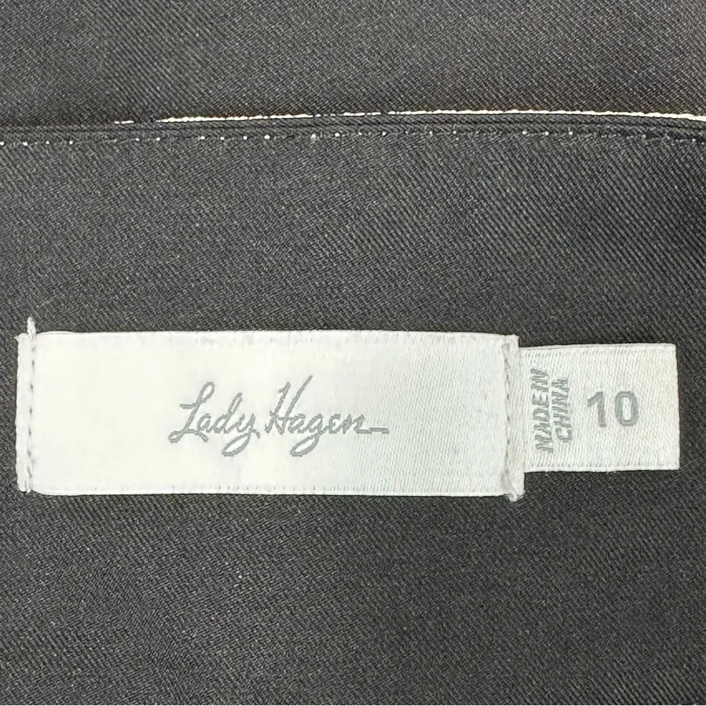 LADY HAGEN Golf Skort Size 10 Black Gold Metallic Trim 3 Pockets Side Zip - Picture 4 of 11